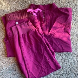 Like new figs set. XS small Rafaela top and M petite joggers